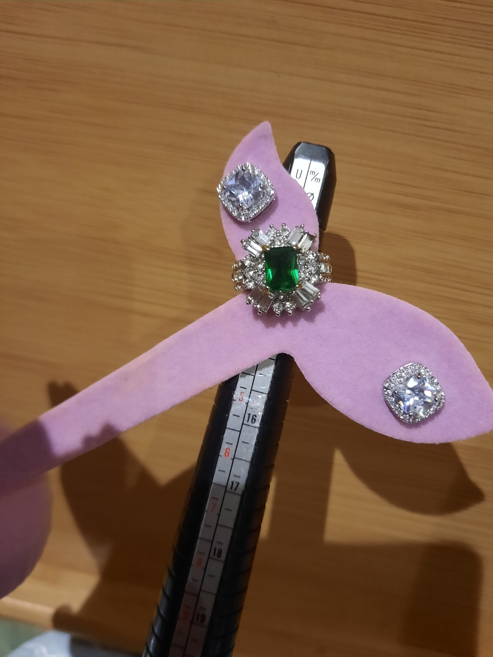 New Blinged Out Crystal Emerald Cocktail Ring & Elegant Halo Stud Earrings